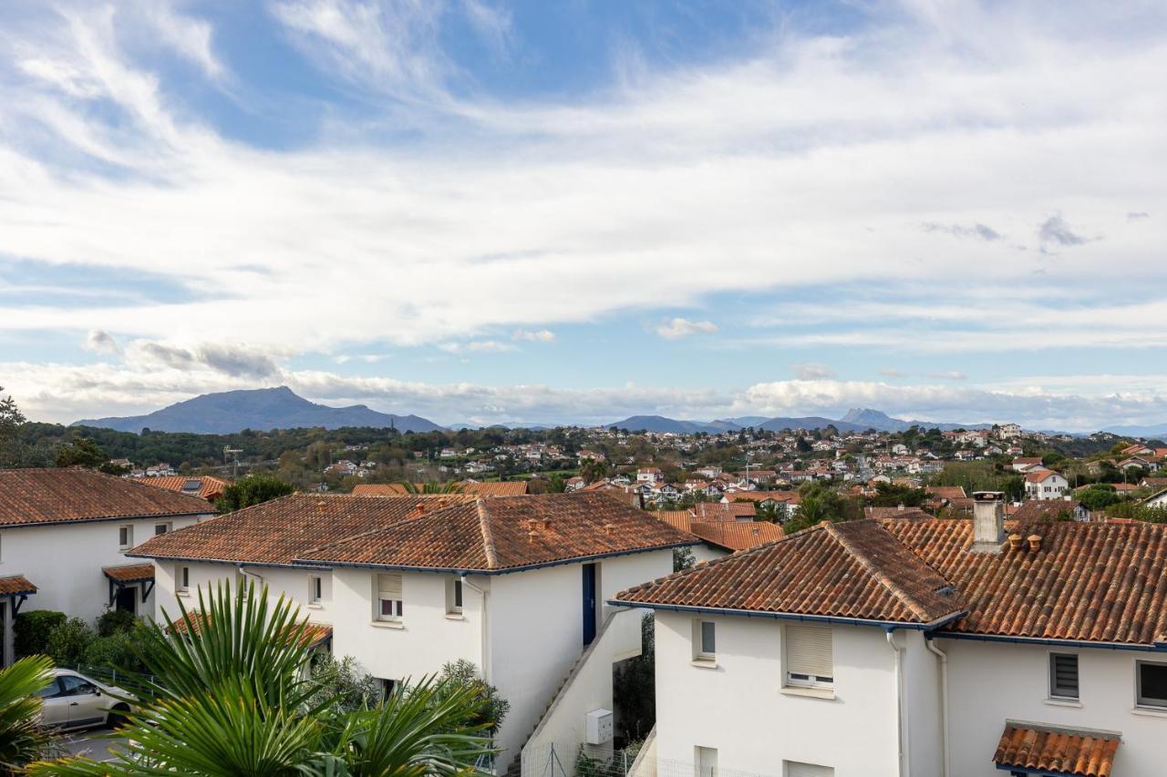 Larrun - Vue Sur La Montagne Proche De La Plage Bidart Extérieur photo